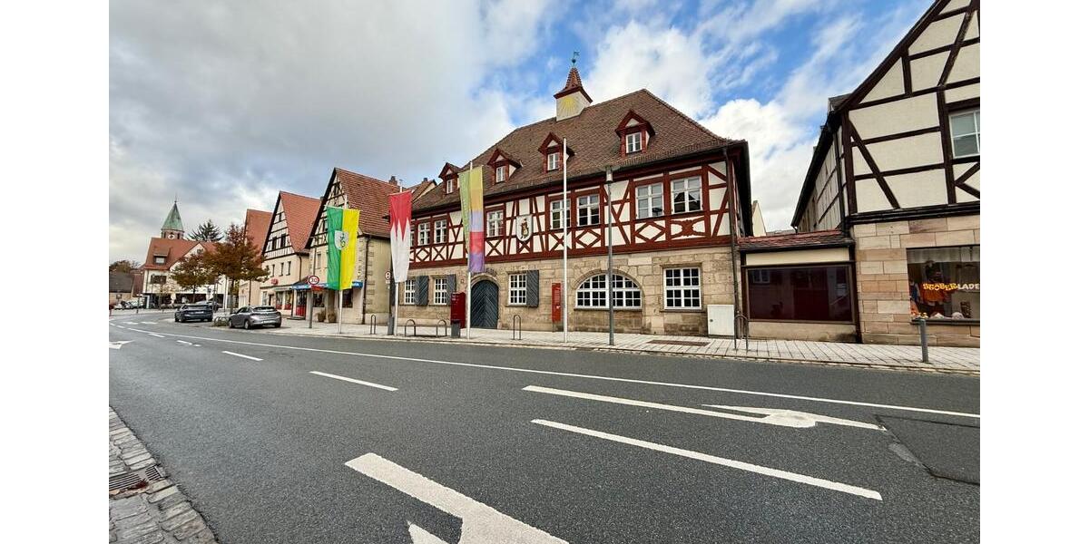 Bungalow Feucht - 3 Zimmer, 140 m&sup2;, 750.000&euro; | Angebot:24753207