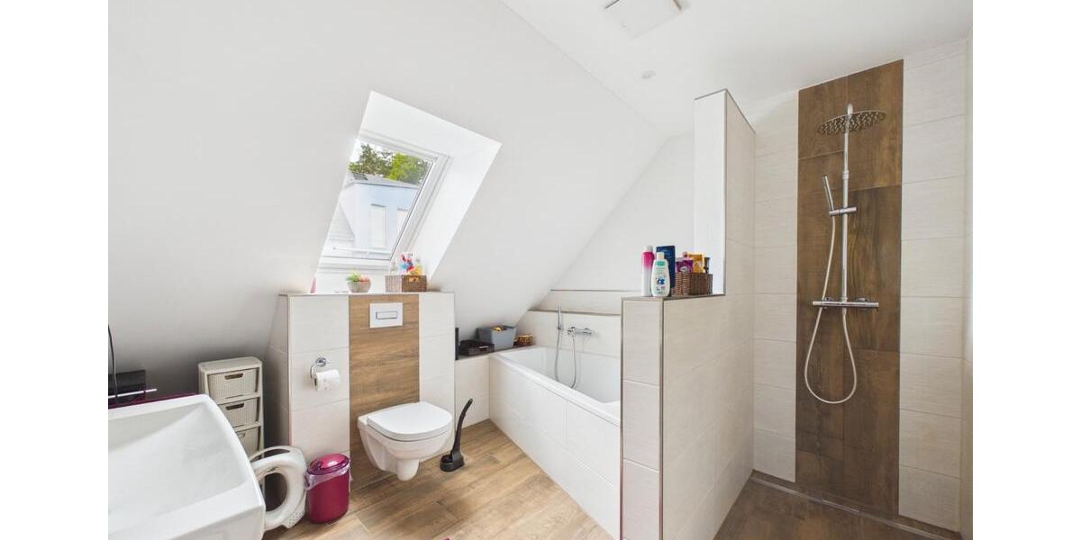 Doppelhaushälfte Burgthann - 6 Zimmer, 150 m&sup2;, 689.000&euro; | Angebot:26944778