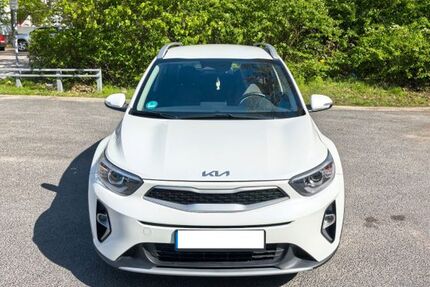 Kia Stonic 4.090 km 18.199 &euro; Nürnberg 90489