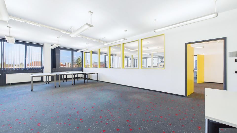 Gewerbeobjekt Erlangen Bruck - 10&euro; | Angebot:20225023