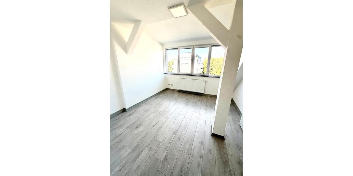 Dachgeschoßwohnung Nürnberg Gärten bei Wöhrd - 2 Zimmer, 58 m&sup2;, 900&euro; | Angebot:27552358