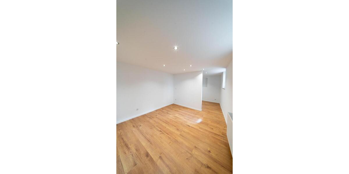 Etagenwohnung Fürth Bislohe - 4 Zimmer, 116 m&sup2;, 1.750&euro; | Angebot:26381876
