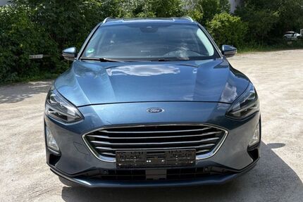 Ford Focus 216.000 km 7.900 &euro; Großhabersdorf 90613