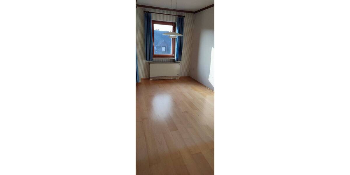 Einfamilienhaus Großhabersdorf - 9 Zimmer, 287 m&sup2;, 650.000&euro; | Angebot:26453461