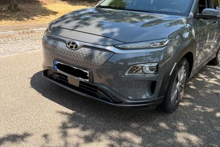 Hyundai KONA Elektro 65.000 km 16.500 &euro; Wilhermsdorf 91452