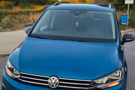 VW Touran 127.887 km 19.990 &euro; Nürnberg 90455
