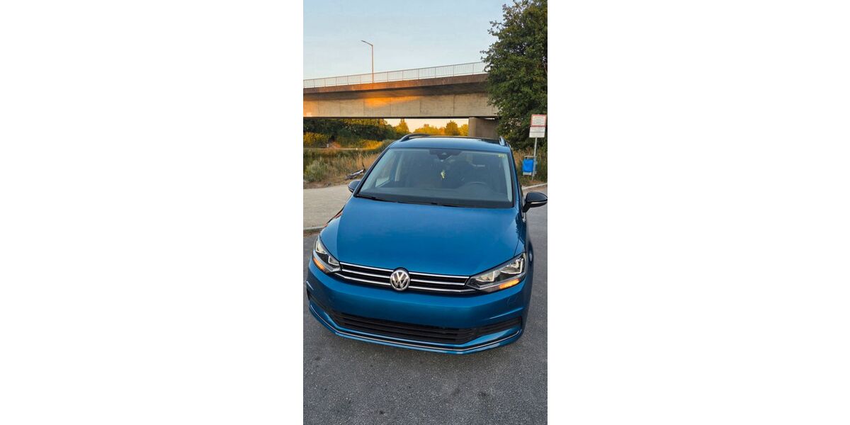 VW Touran 127.887 km 19.990 &euro; Nürnberg 90455