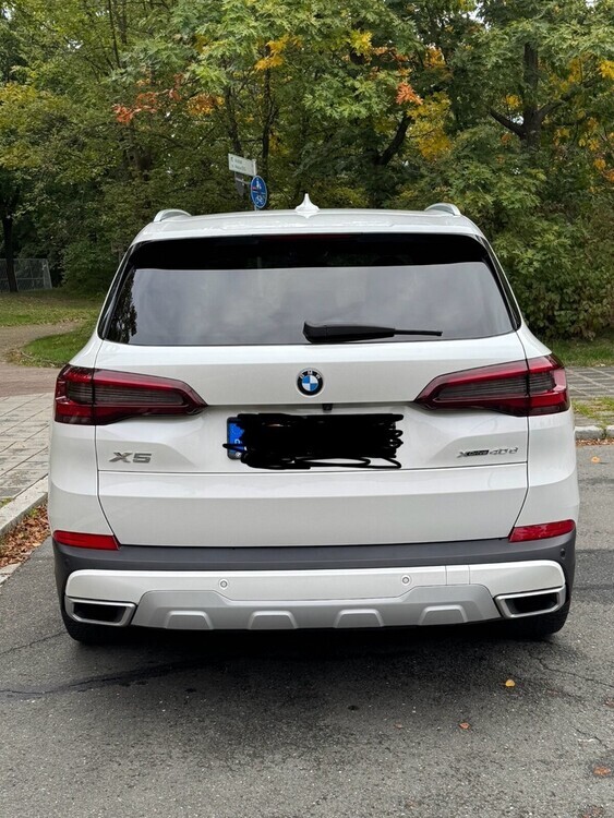 BMW X5 28.471 km 64.500 € Nürnberg 90403