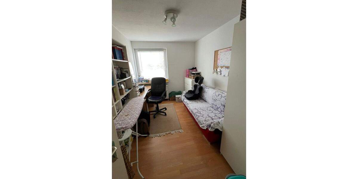 Etagenwohnung Nürnberg Langwasser - 3 Zimmer, 77 m&sup2;, 225.000&euro; | Angebot:25712577