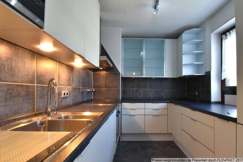 Etagenwohnung Nürnberg Langwasser - 4 Zimmer, 90 m&sup2;, 300.000&euro; | Angebot:26916872