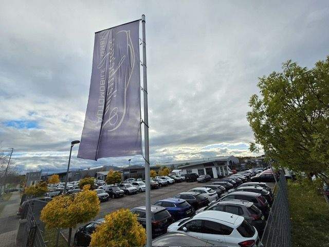 Erfolgreiches Autohaus mit Hochwertigem Büro und Waschstrasse im Zentrum der Händlergebiets Fürth zimmer