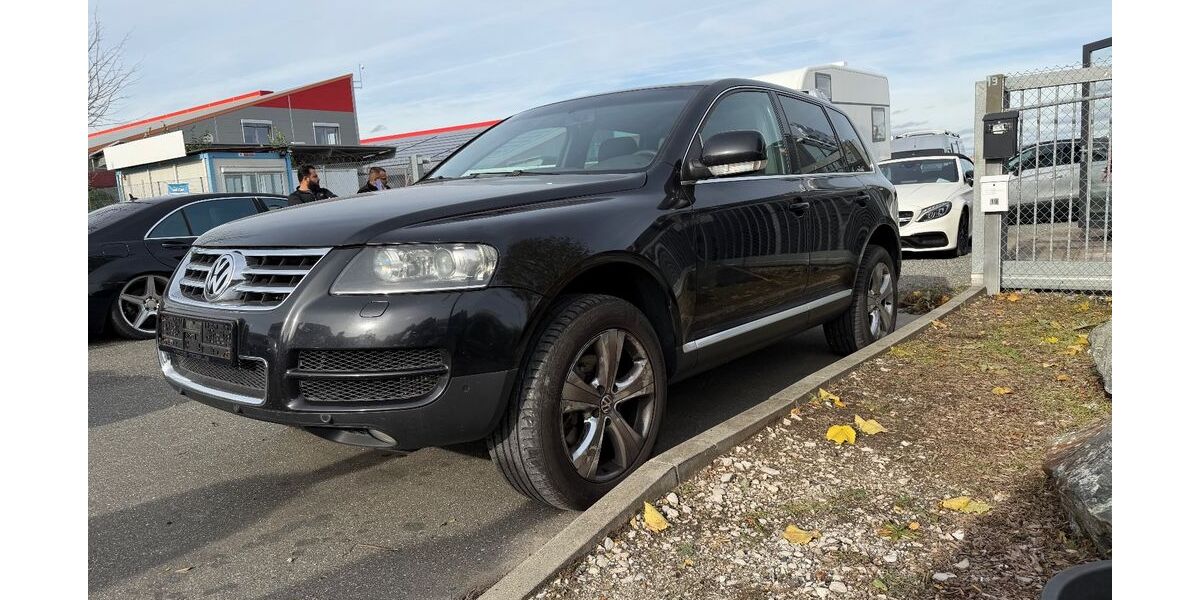 VW Touareg 313.000 km 2.490 &euro; Nürnberg 90431