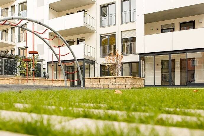 Etagenwohnung Nürnberg Großreuth h d Veste - 1 Zimmer, 52 m&sup2;, 830&euro; | Angebot:26674097