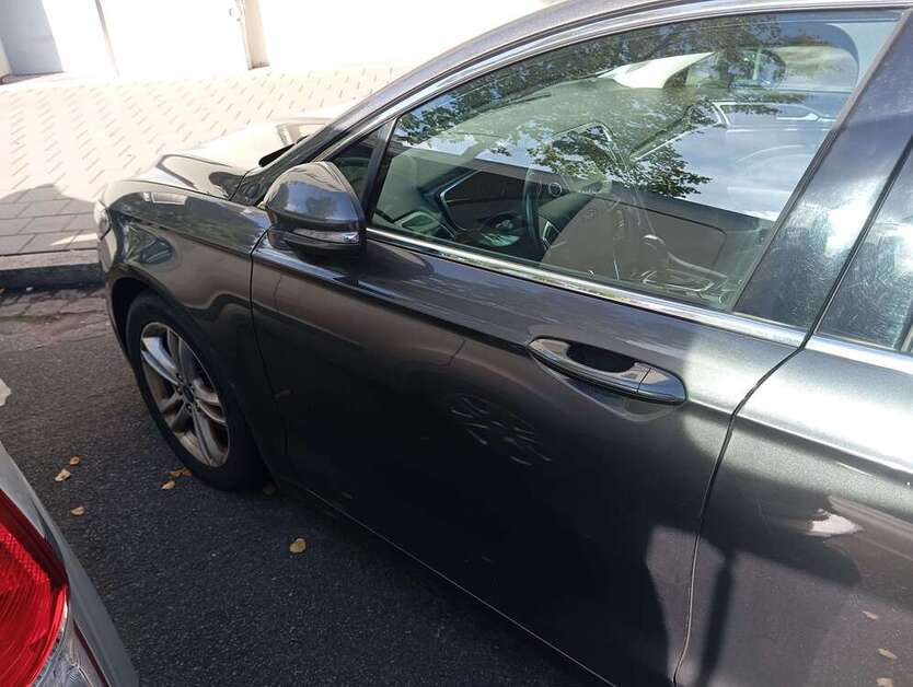 Ford Mondeo 145.000 km 11.900 € Fürth 90763