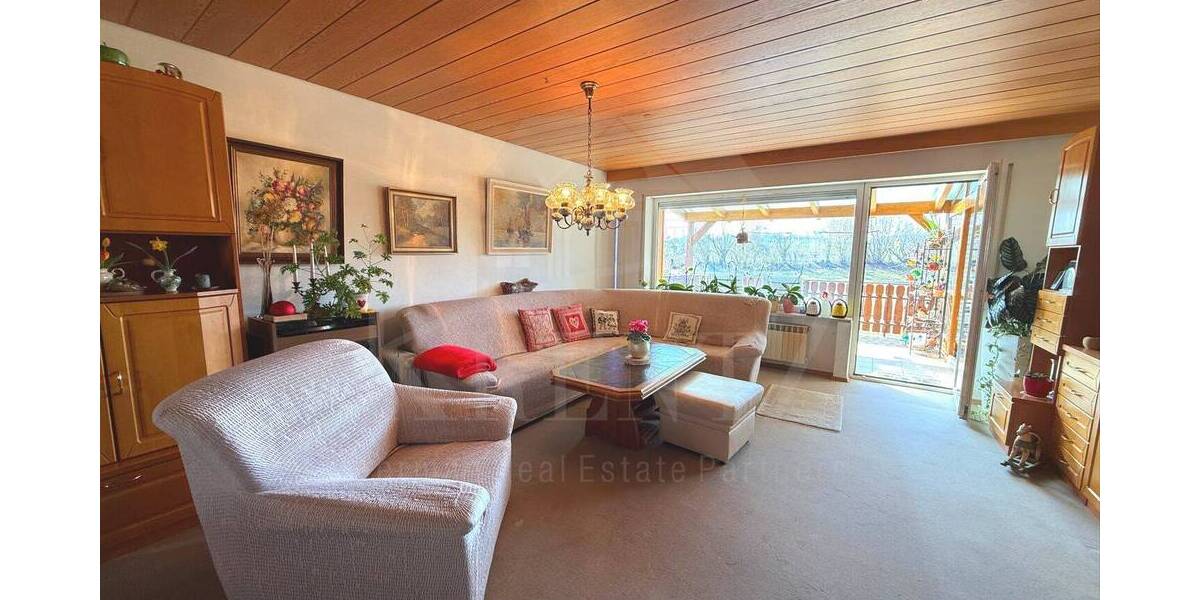 Mehrfamilienhaus, Wohnhaus Wendelstein Großschwarzenlohe - 9 Zimmer, 260 m&sup2;, 890.000&euro; | Angebot:26930525