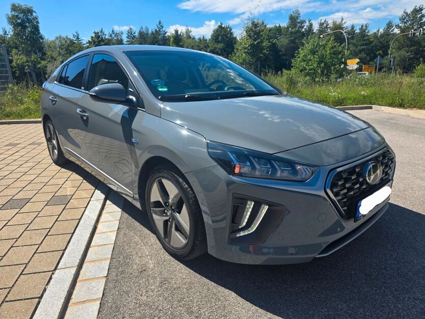 Hyundai IONIQ 77.498 km 16.999 € Lauf an der Pegnitz 91207