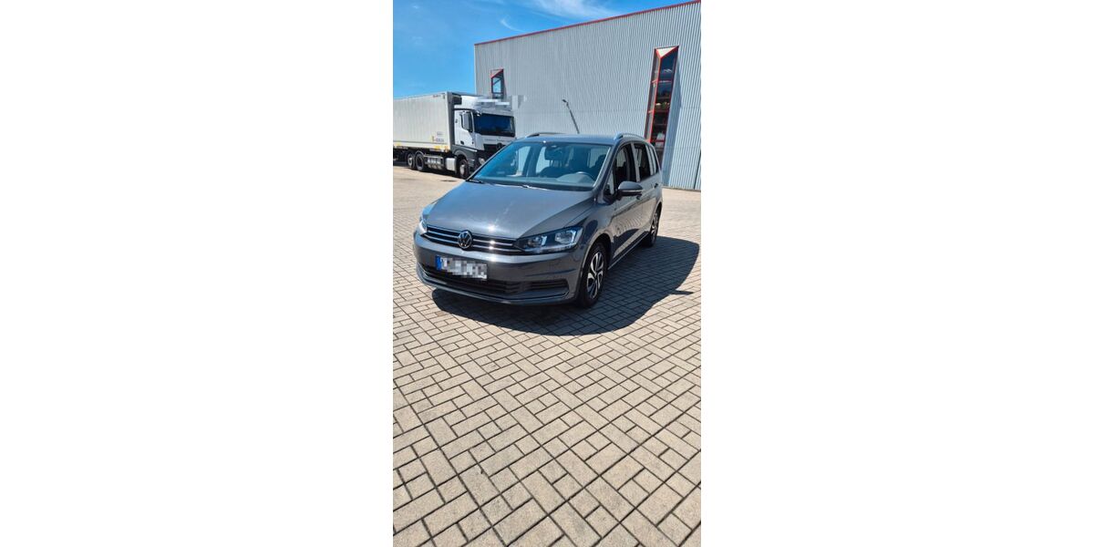 VW Touran 52.000 km 28.700 &euro; Winkelhaid 90610