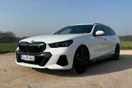 BMW i5 22.850 km 61.910 &euro; Nürnberg 90431
