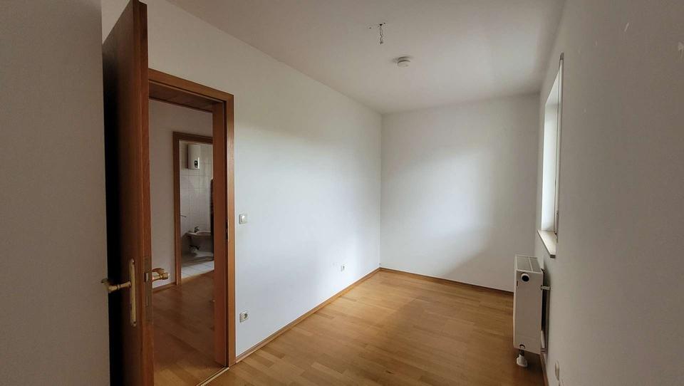 Erdgeschoßwohnung Erlangen Alterlangen - 4 Zimmer, 99 m&sup2;, 890&euro; | Angebot:26417039