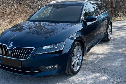 Skoda Superb 187.000 km 16.300 &euro; Nürnberg 90469
