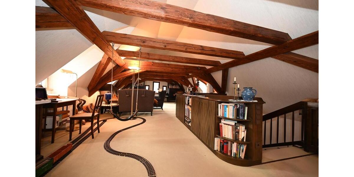 Maisonettenwohnung Pyrbaum - 5 Zimmer, 165 m&sup2;, 1.450&euro; | Angebot:26225856