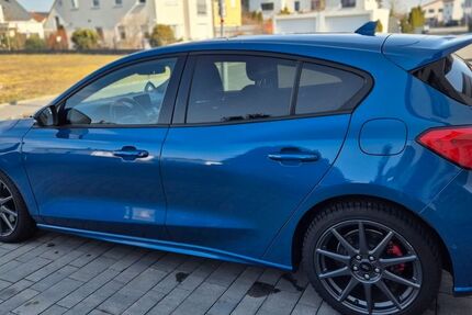 Ford Focus 79.500 km 18.500 &euro; Langenzenn 90579