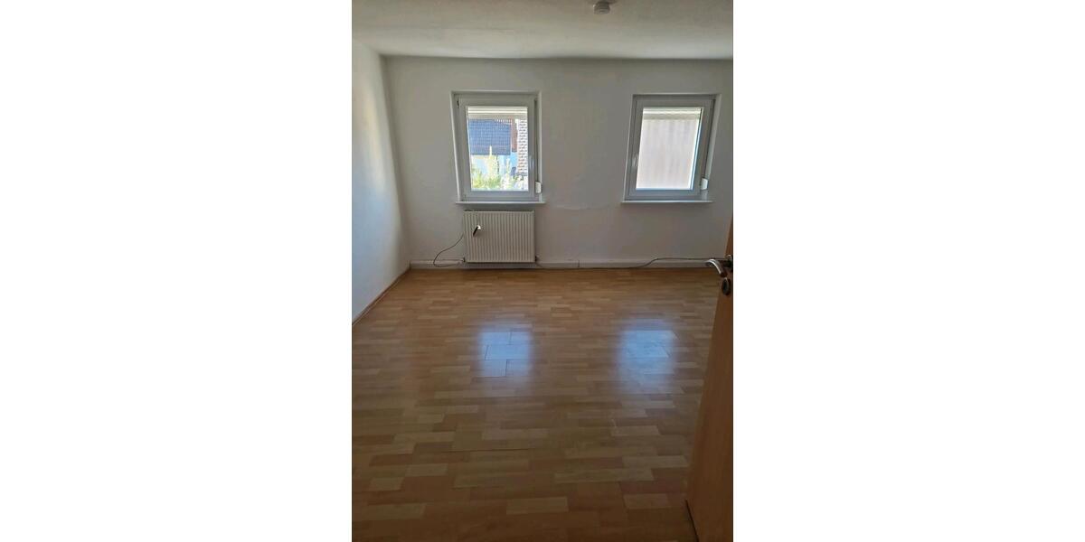 Dachgeschoßwohnung Forchheim - 3 Zimmer, 75 m&sup2;, 800&euro; | Angebot:26681368