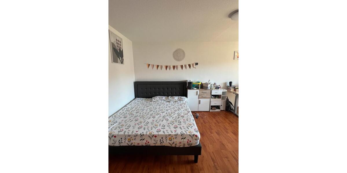 Etagenwohnung Nürnberg Hasenbuck - 2 Zimmer, 60 m&sup2;, 900&euro; | Angebot:26445863