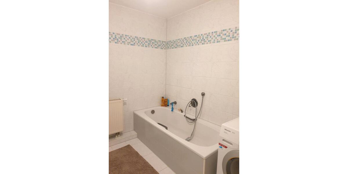 Schöne zentrale 3-Zimmer-Wohnung 3 zimmer