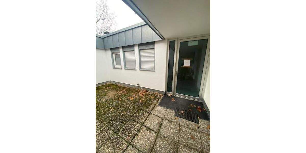 Gewerbeobjekt Nürnberg Langwasser - 6 Zimmer, 125 m&sup2;, 1.250&euro; | Angebot:24594270