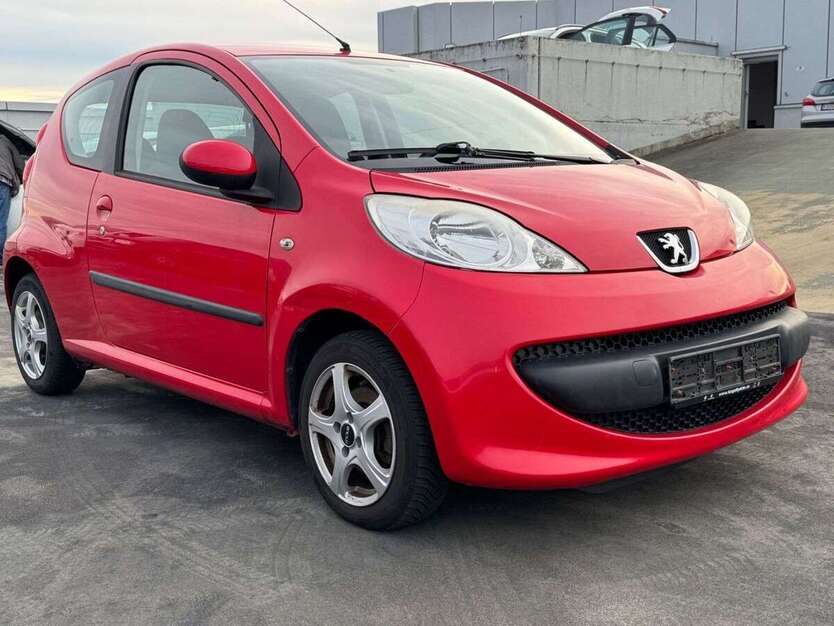 Peugeot 107 94.000 km 990 € Cadolzburg 90556
