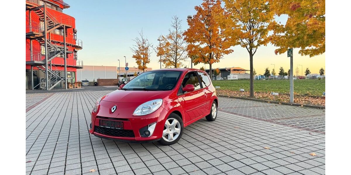 Renault Twingo 94.000 km 3.289 &euro; nürnberg 90429
