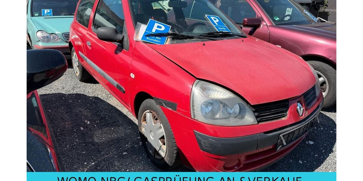 Renault Clio 208.000 km 2.799 &euro; Nürnberg 90411