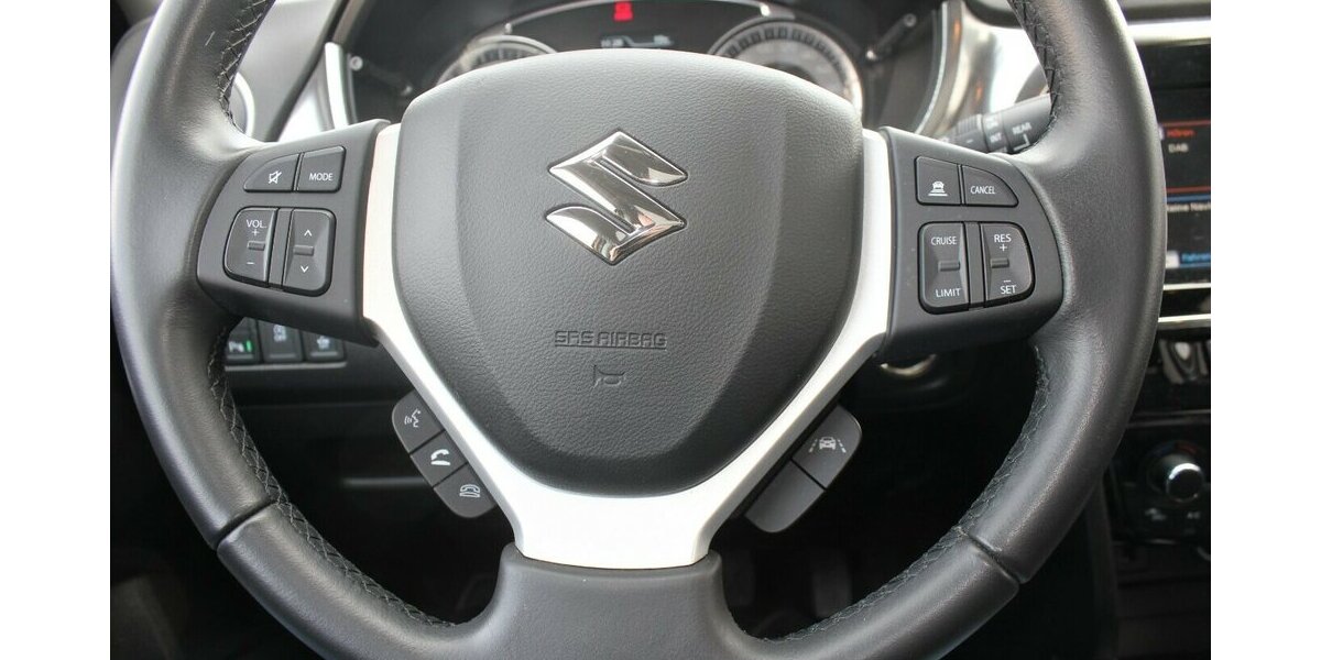 Suzuki Vitara 1.4 Mild-Hybrid Comfort+ 4x2 35.000 km 18.990 &euro; Fürth 90763