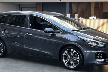 Kia ceed / Ceed 114.701 km 12.740 &euro; Cadolzburg bei Nürnberg 90556