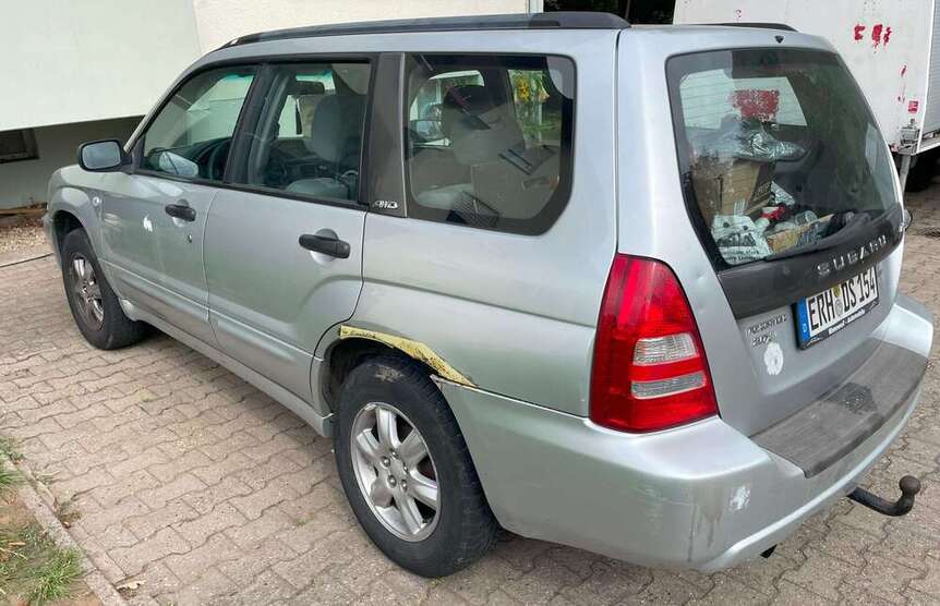 Subaru Forester 310.915 km 760 € Buckenhof 91054