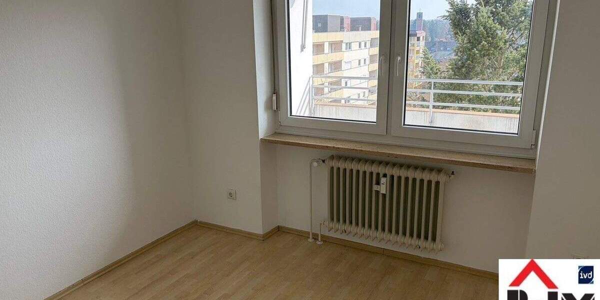 Etagenwohnung Nürnberg Zerzabelshof - 3 Zimmer, 73 m&sup2;, 750&euro; | Angebot:25534108