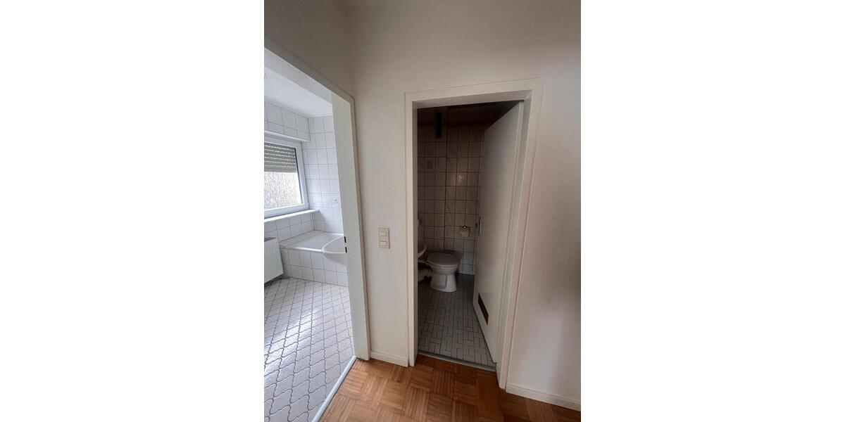 3 Zimmer Wohnung mit Balkon in Nbg Worzeldorf 3 zimmer