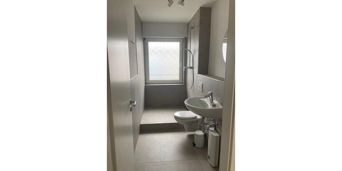 Etagenwohnung Nürnberg Eberhardshof - 4 Zimmer, 81 m&sup2;, 480&euro; | Angebot:25900613