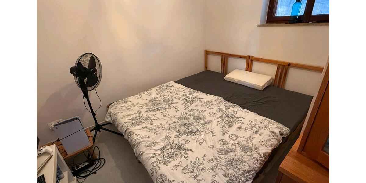 Etagenwohnung Nürnberg Altstadt, St. Lorenz - 1 Zimmer, 25 m&sup2;, 590&euro; | Angebot:27607720
