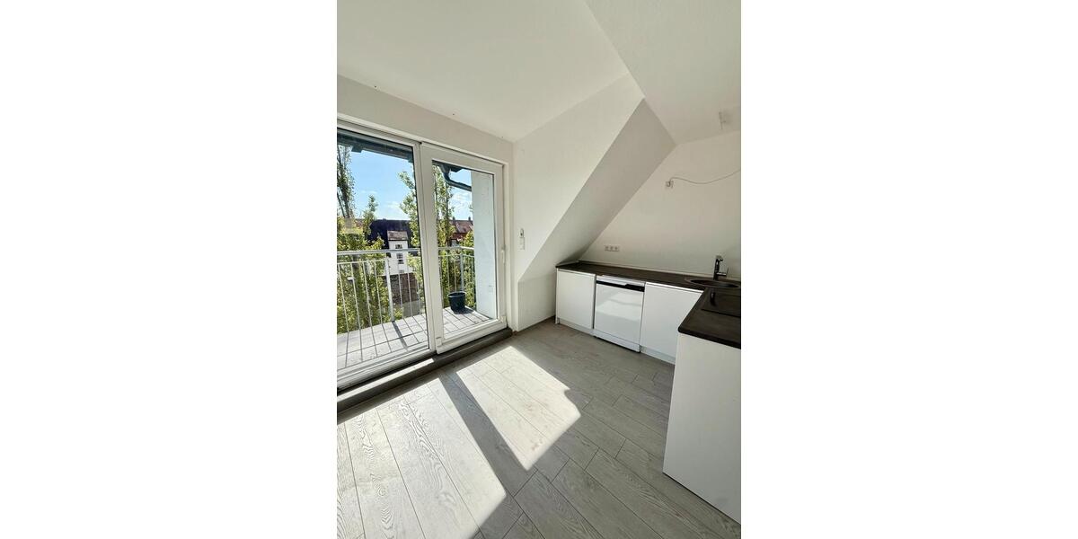 Dachgeschoßwohnung Nürnberg Gärten bei Wöhrd - 2 Zimmer, 58 m&sup2;, 900&euro; | Angebot:27552358