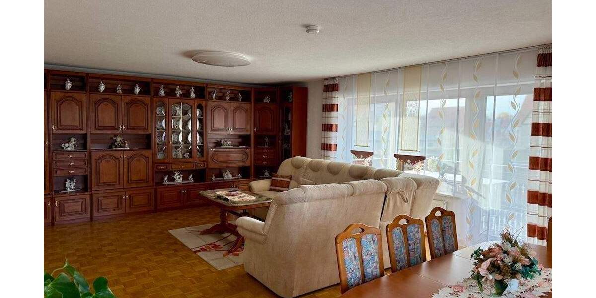 Etagenwohnung Hersbruck Altensittenbach - 6 Zimmer, 152 m&sup2;, 535.000&euro; | Angebot:25726431