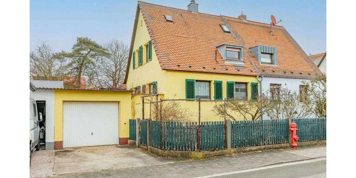 Haus zum Kaufen in Erlangen 639.000 € 127 m² 6 zimmer