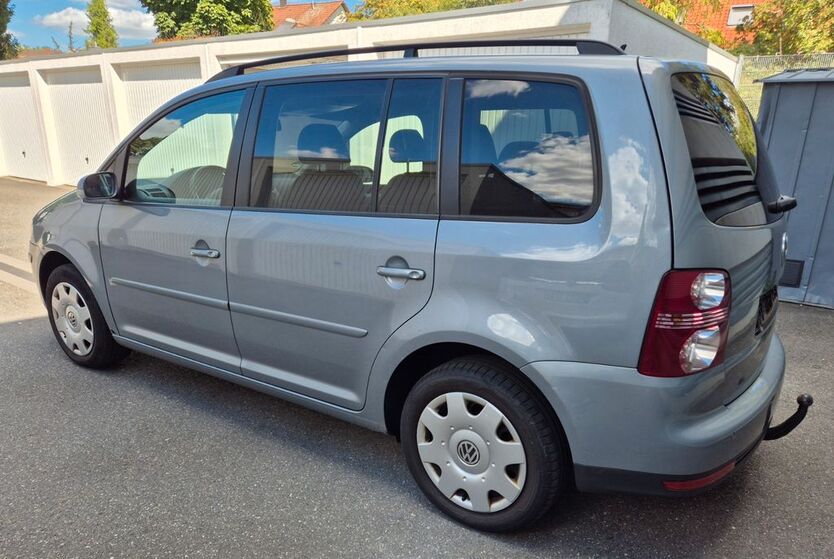 VW Touran 295.302 km 2.900 € nürnberg 90482
