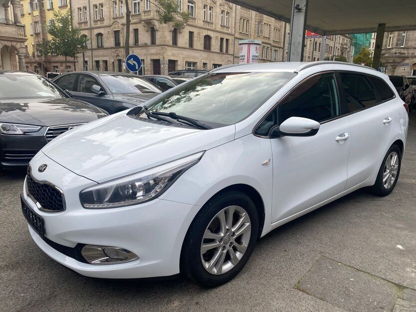 Kia ceed Sportswagon 212.680 km 5.390 € Fürth ( bei Nürnberg ) 90762