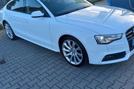 Audi A5 180.000 km 16.000 &euro; Fürth 90765