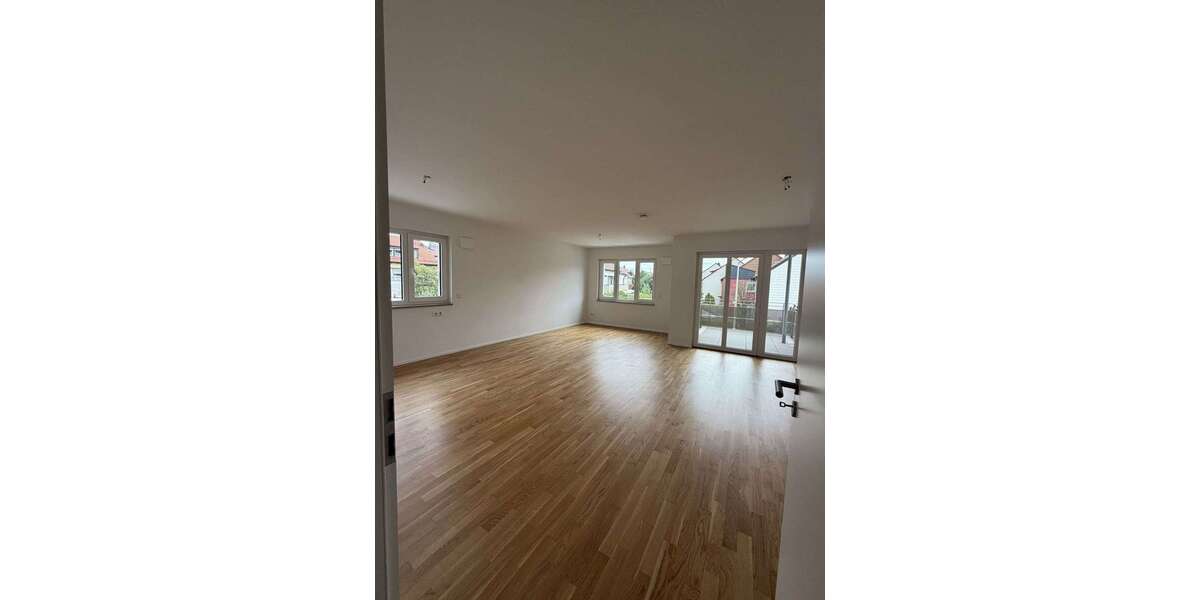 Etagenwohnung Nürnberg Schnepfenreuth - 2 Zimmer, 71 m&sup2;, 1.016&euro; | Angebot:27446323