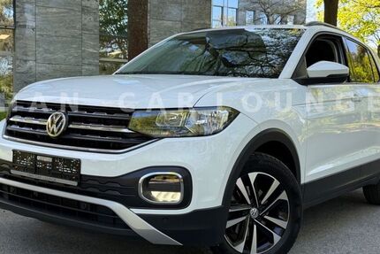 VW T-Cross 59.000 km 14.900 &euro; Nürnberg 90431