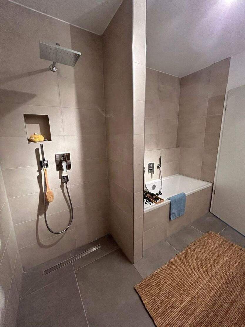 SCHNELL EINZIEHEN UND GLEICH WOHLFÜHLEN: Sonnige 4-Zi-Whg. mit gr. Balkon! Sie erhalten sogar noch den KfW-Zuschuss in Höhe von 26.250€! 4 zimmer