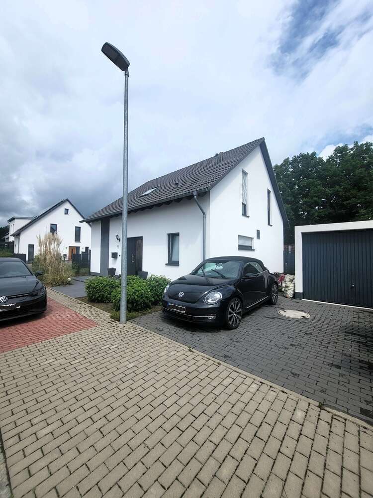 Haus zum Kaufen in Neunkirchen a. Sand 649.990 € 144 m²